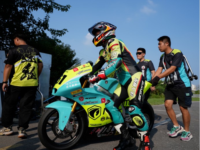 1744178369168858.jpg 15.jpg