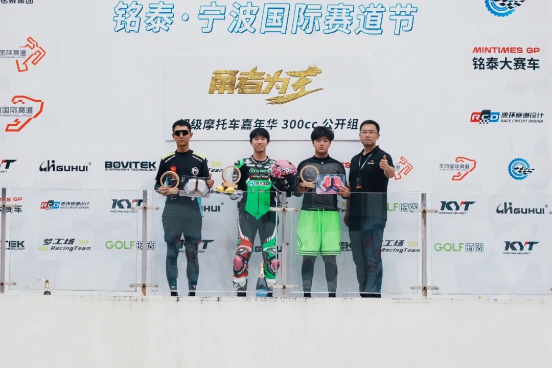 1754535798892868.jpg 654.jpg