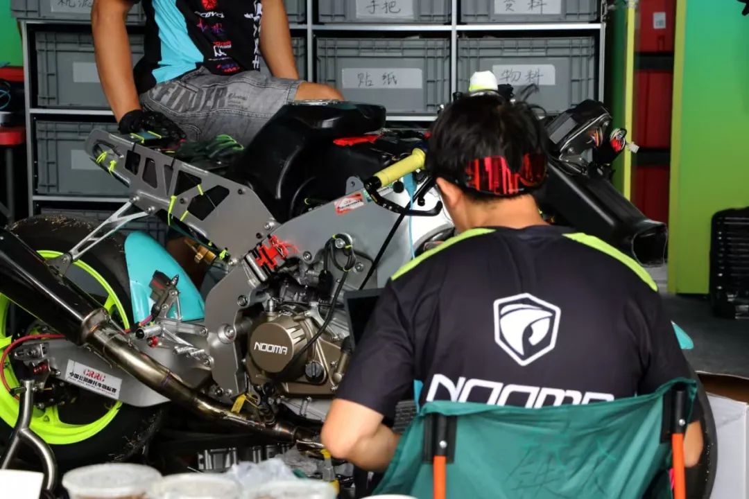 1754536894391794.jpg 663.jpg